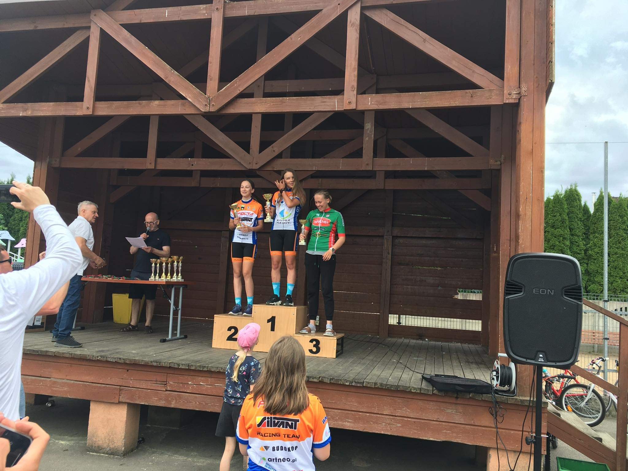 199289845 1651466151709453 2376090209985287509 n